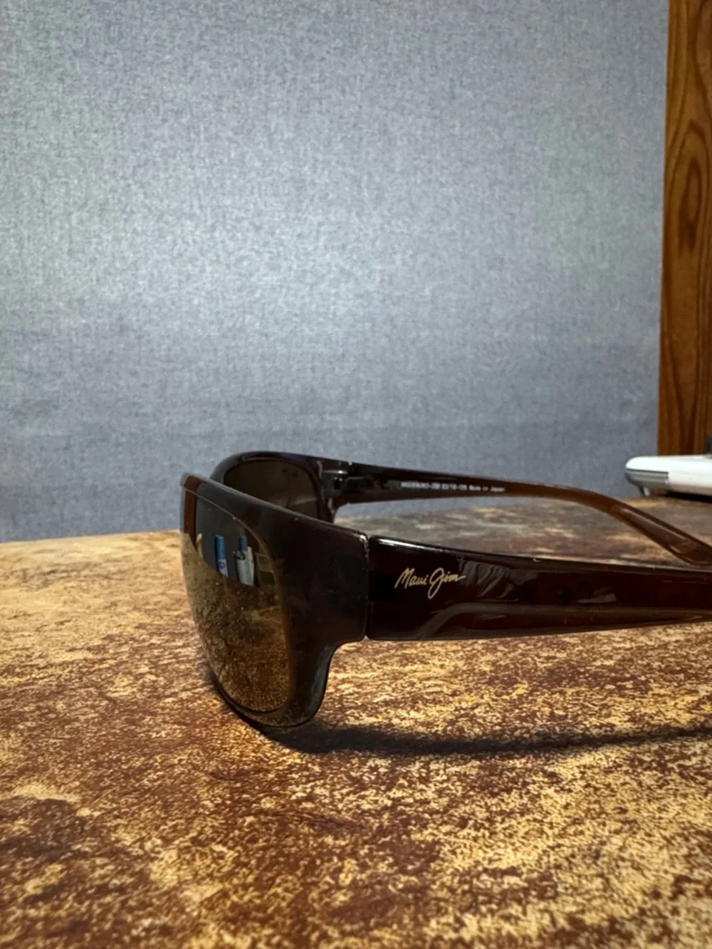 Used Maui Jim Twin Falls - Picture 2 of 9